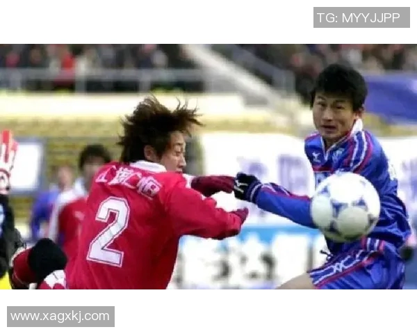 足球明星胡云峰高清图片欣赏及个人成就介绍